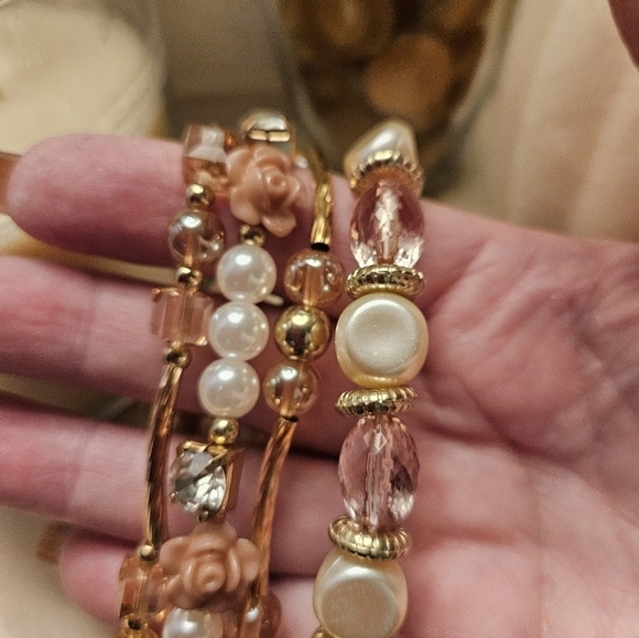 Bracelet - Picture 2 of 4